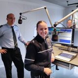 Martin Wenker und Celine Müscher im Radiostudio