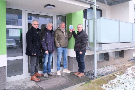 Plakettenübergabe an den Gütersloher Bauverein